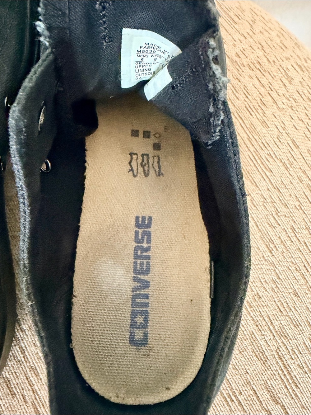 Converse Black Low-Top Shoes - Picture 6 of 8